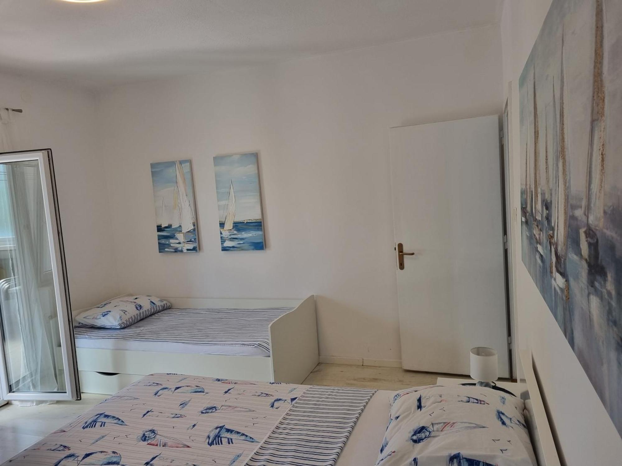 Apartment Sobin Kastela Bagian luar foto