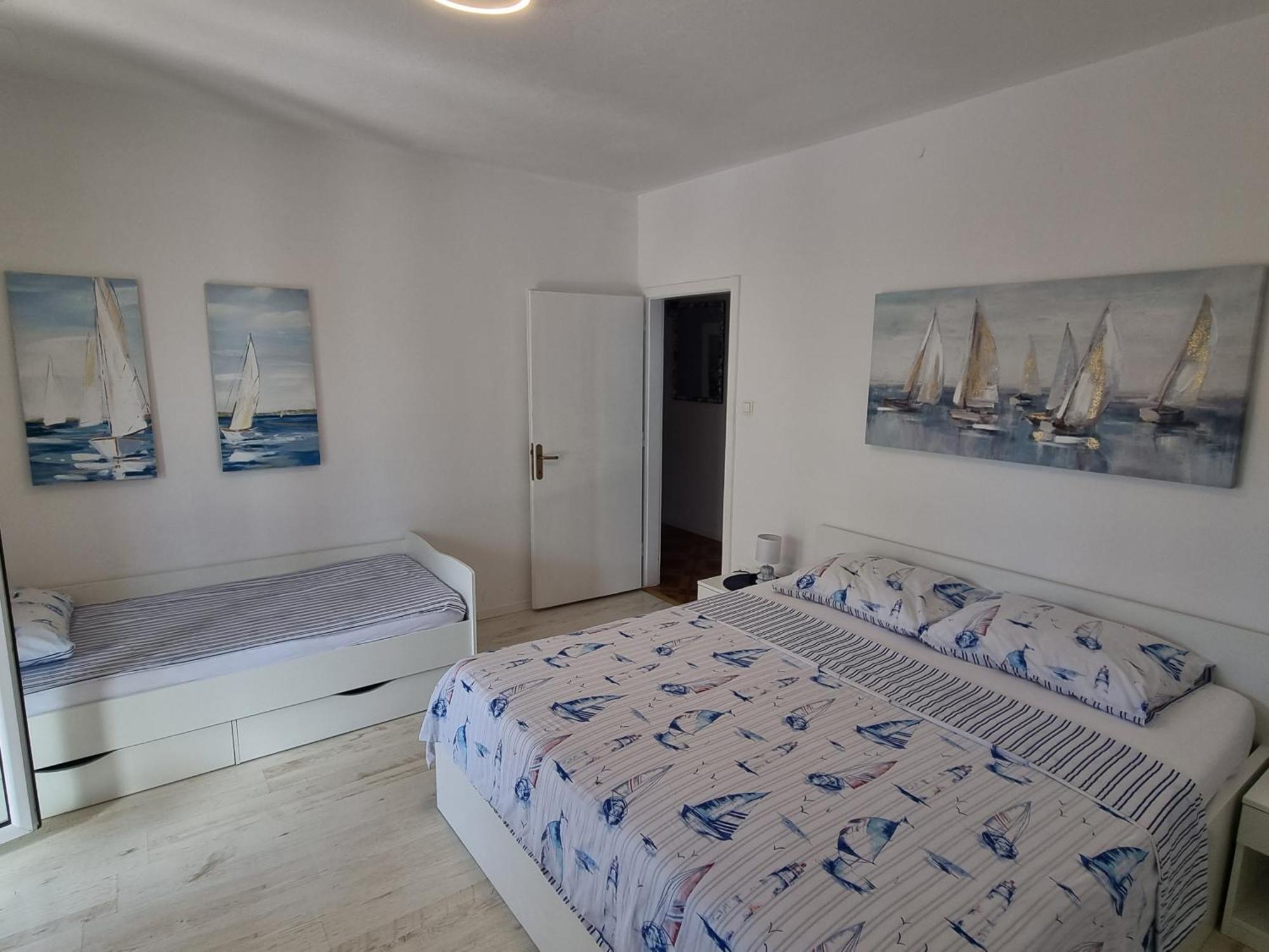 Apartment Sobin Kastela Bagian luar foto