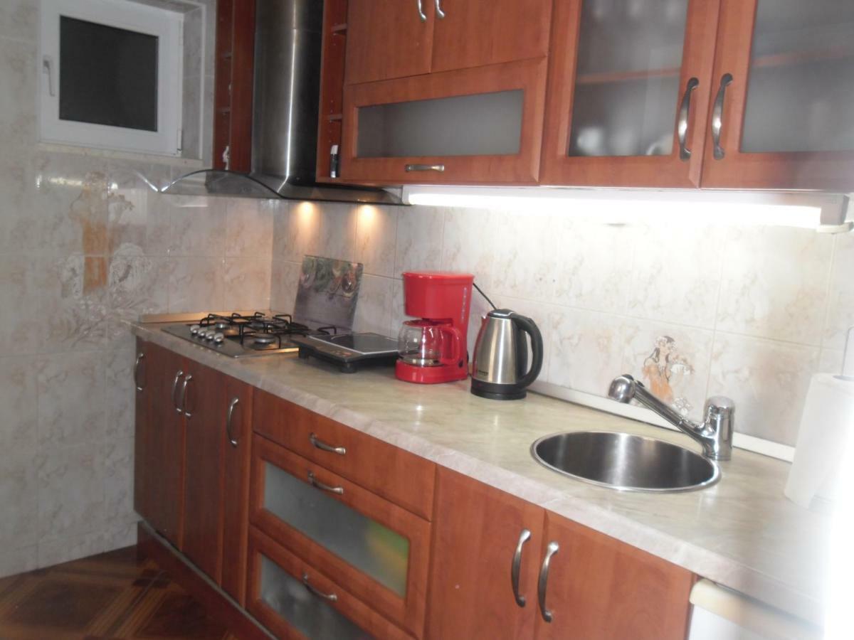Apartment Sobin Kastela Bagian luar foto