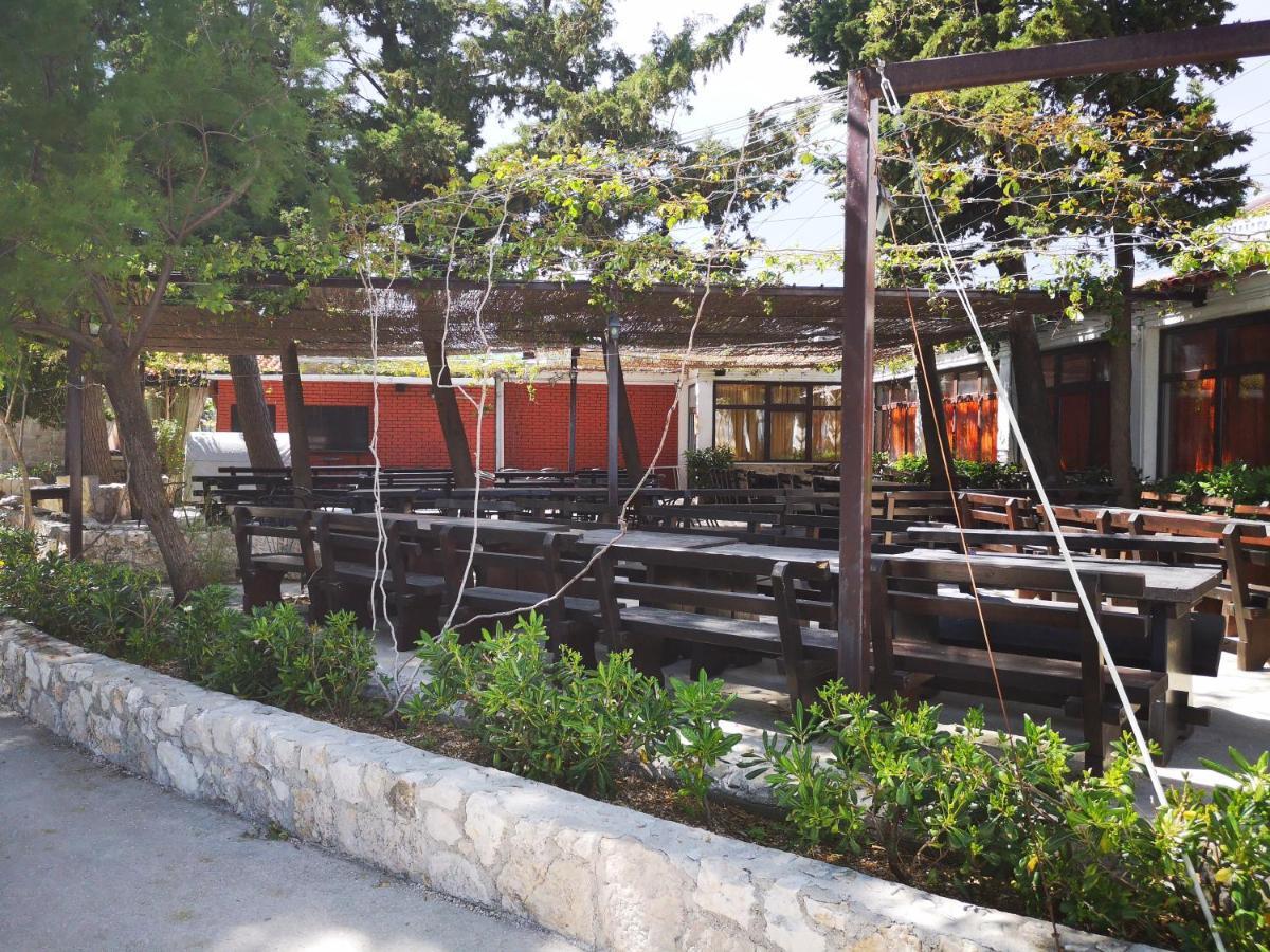 Apartment Sobin Kastela Bagian luar foto