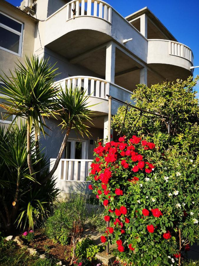 Apartment Sobin Kastela Bagian luar foto